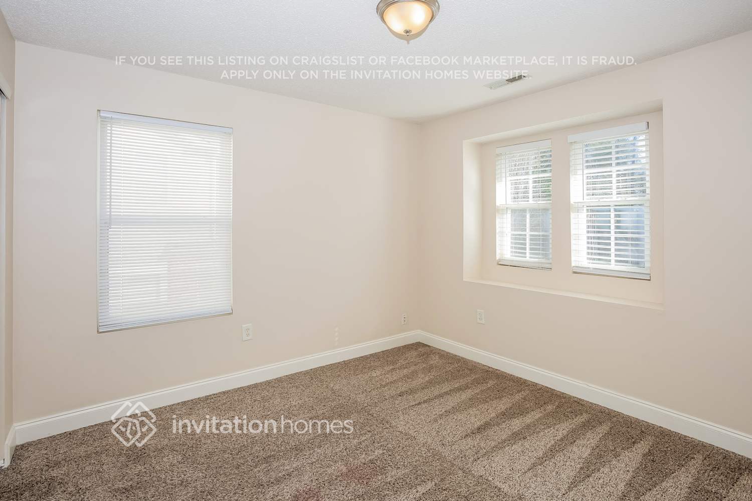 Building Photo - 14017 Riding Hill Ave