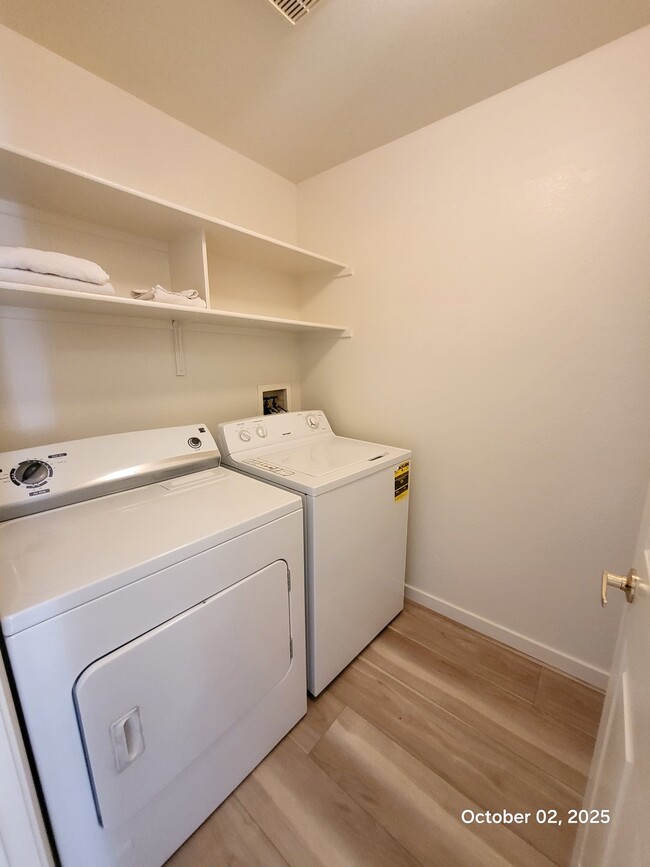 Building Photo - 8501 W University Ave