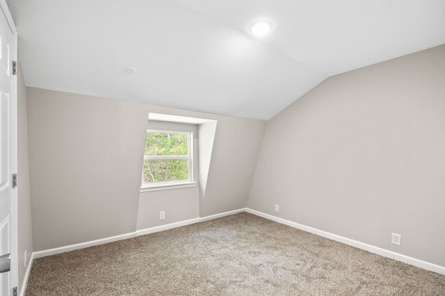 Building Photo - 3302 Possum Trot Rd