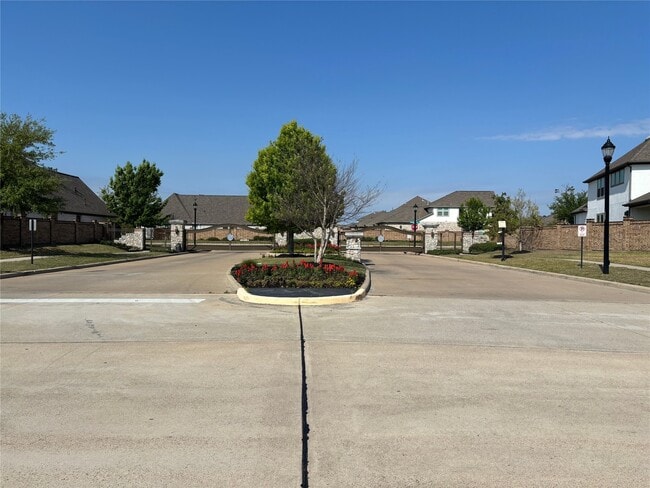 Building Photo - 11910 Bazley Knoll Dr