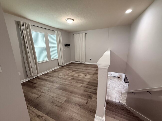 Building Photo - 16190 Harbor Mist Aly