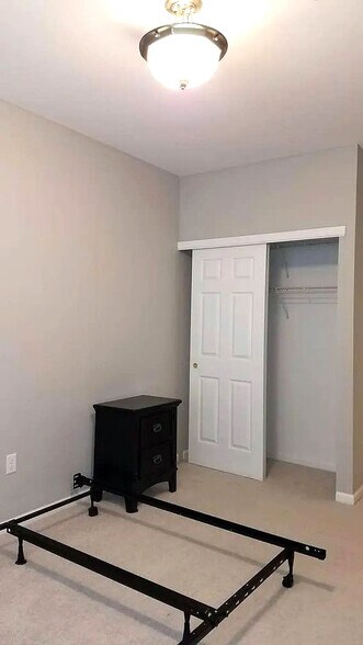 second-bedroom-3 - 305 Dresher Woods Dr