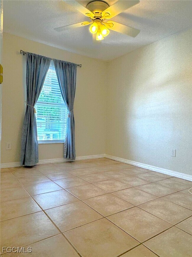 Building Photo - 242 Seminole Blvd NW