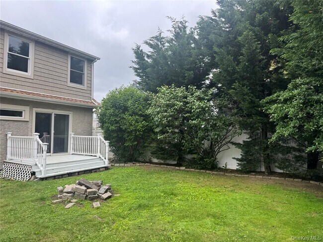 Building Photo - 9 Castleton Ct