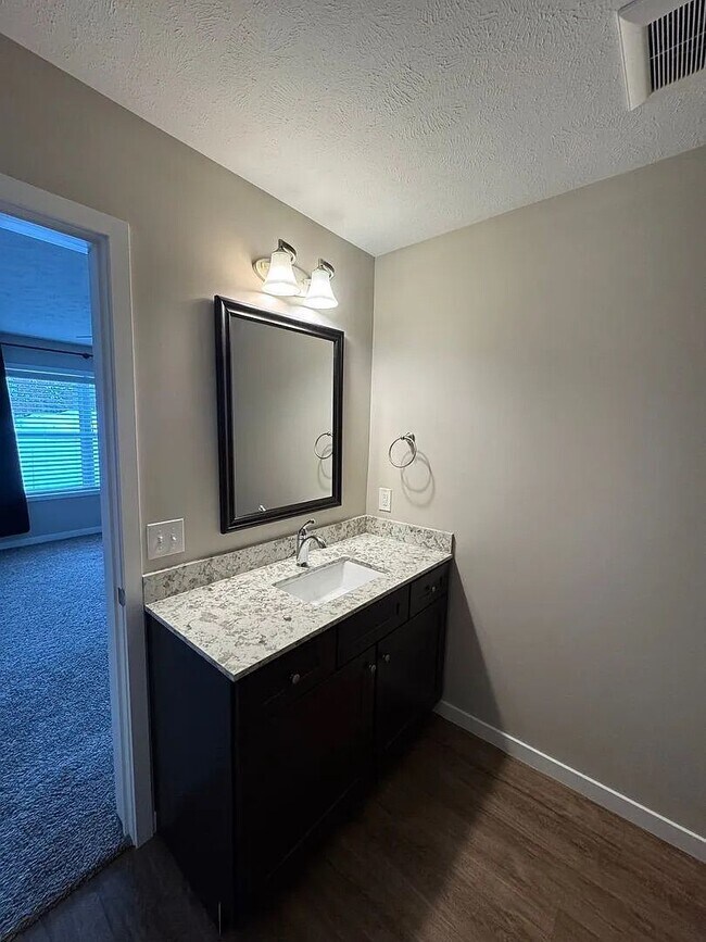 Building Photo - Available Now! Beautiful Traverse City Home for Rent! $3,100/Month
