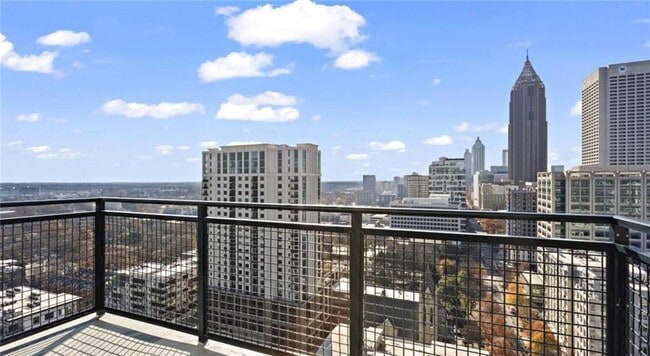 Building Photo - 811 Peachtree St NE