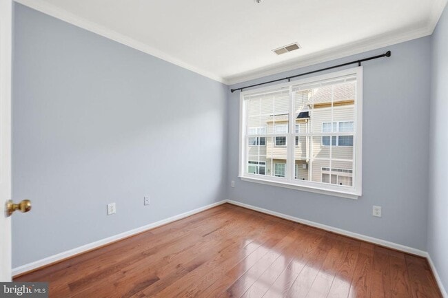 Building Photo - 9702 Athletic Way