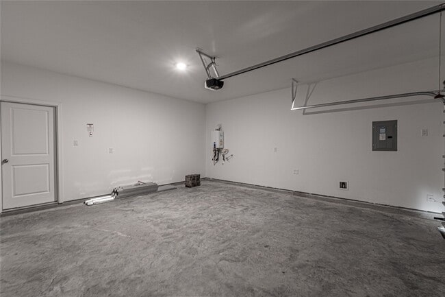Building Photo - 3022 Palm Branch Dr