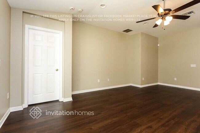 Building Photo - 5140 Layton Dr