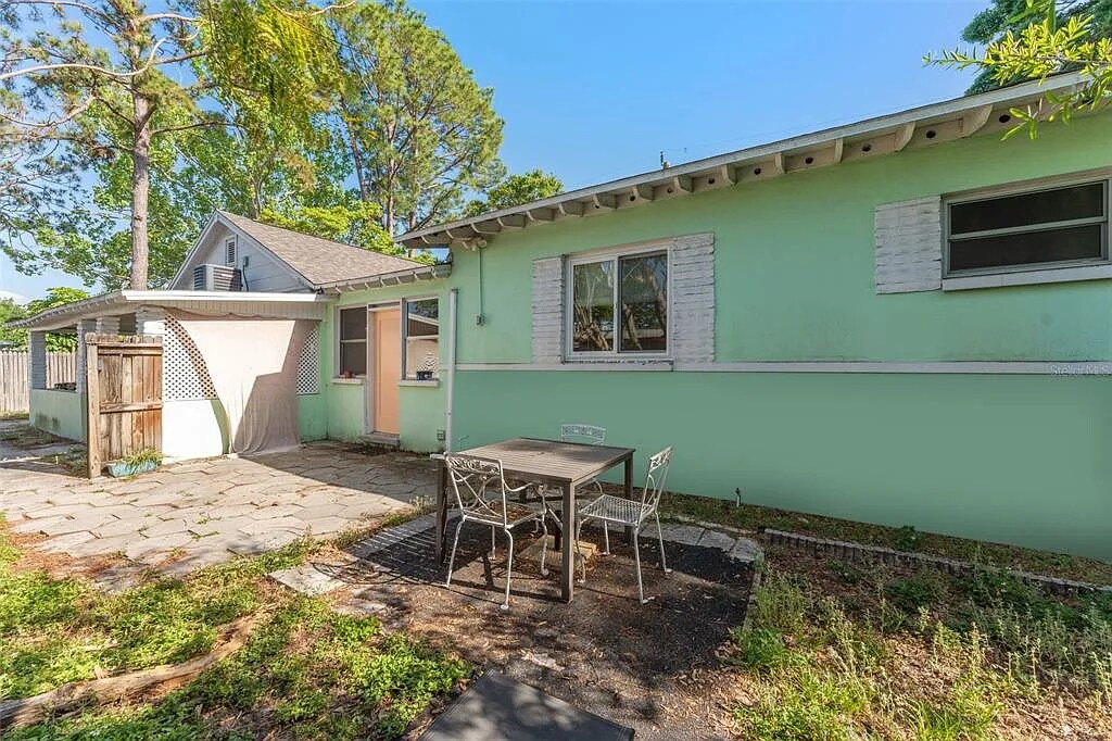 Building Photo - 1604 58th St S