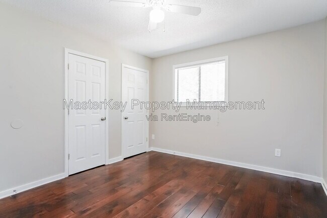 Building Photo - 7405 Leesville Rd