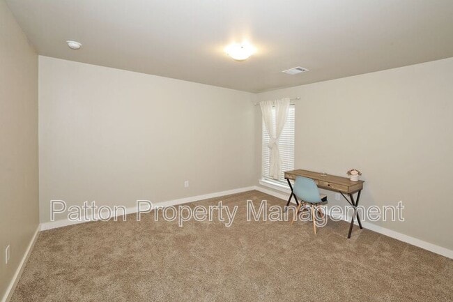 Building Photo - 7717 Bellamy Dr