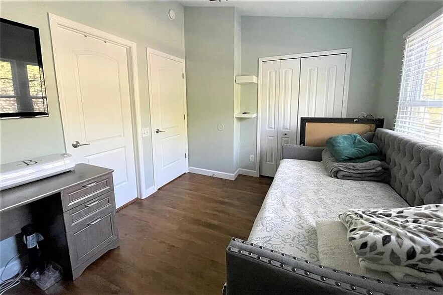 Building Photo - 17413 Flatwoods Key Dr