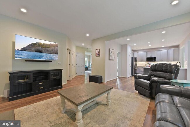 Building Photo - 5907 Tulloch Spring Ct