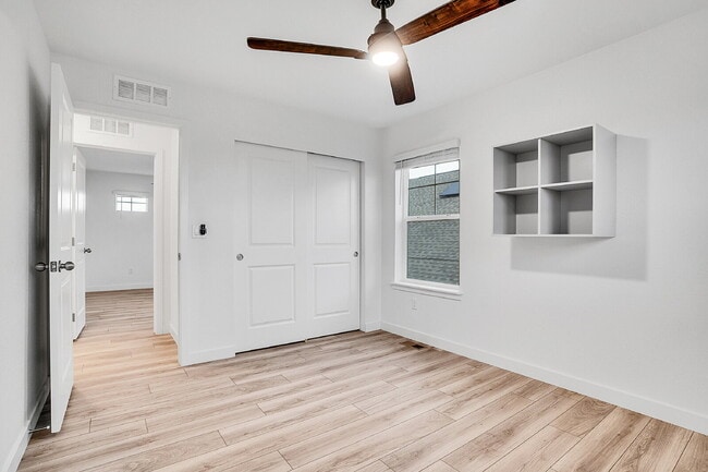 Building Photo - $3,650.00 - 4 Beds 3 Baths Single Family H...