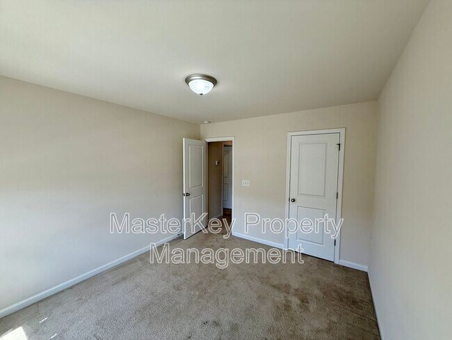 Building Photo - 117 Lafferty St
