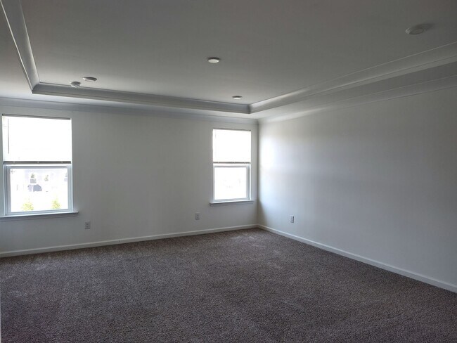 Building Photo - Move-in Ready home Located in The Parkside...