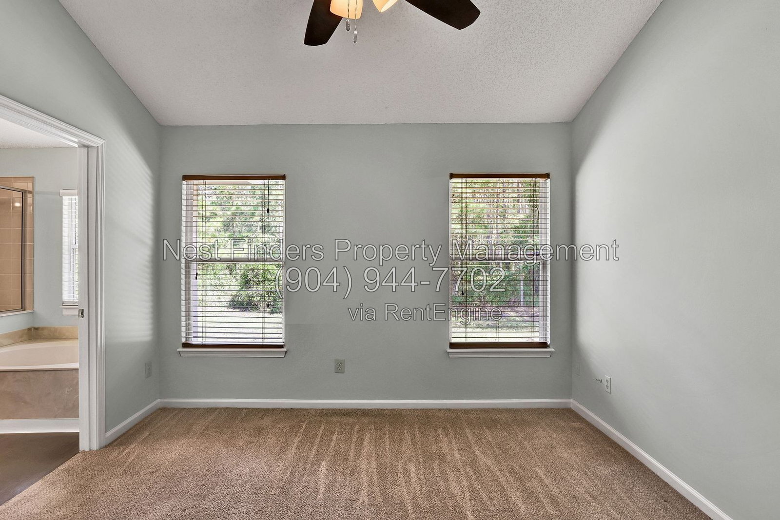 Building Photo - 9245 Hawks Run Ln