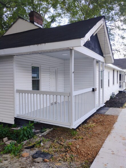 Primary Photo - 129 Rice St