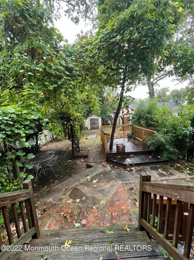 Building Photo - 432 Harnell Ave