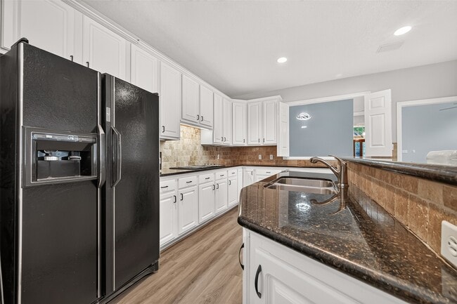 Building Photo - 14303 Reissen Ln