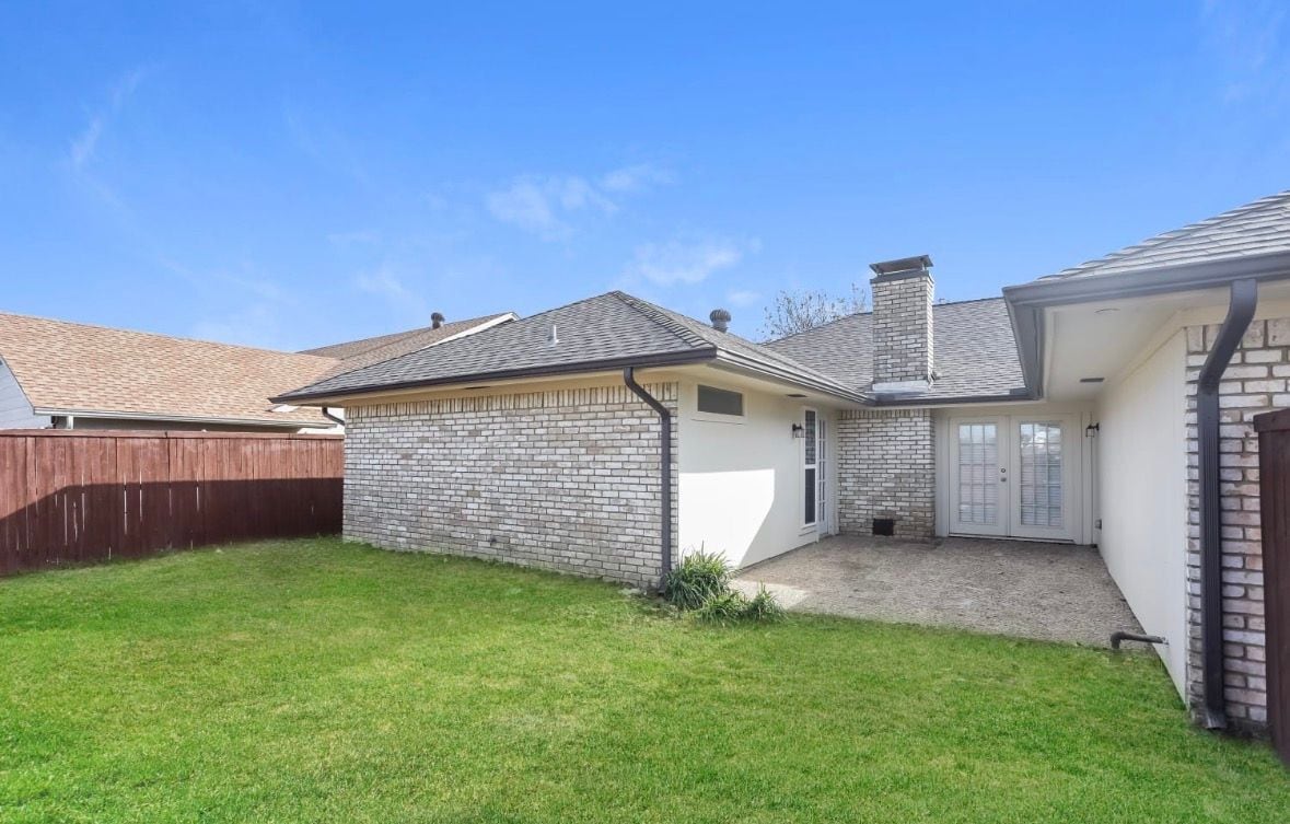 Building Photo - 2311 Statler Dr