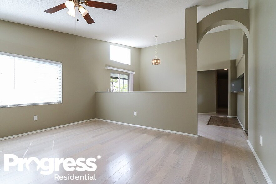 Building Photo - 13414 Laraway Dr