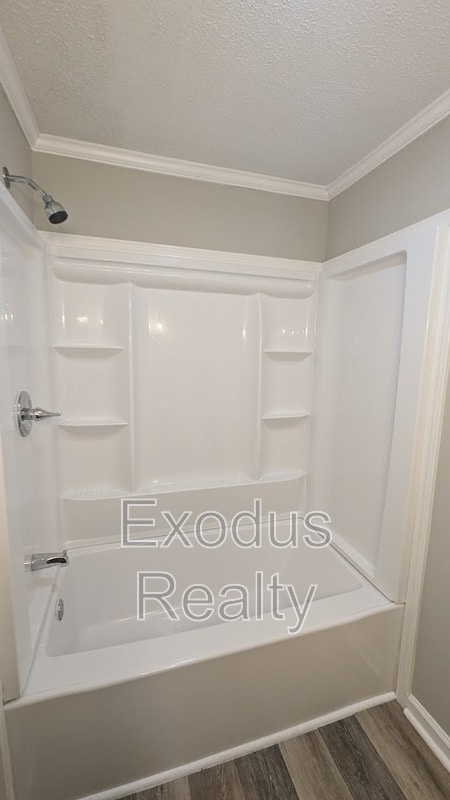 Building Photo - 8708 Peach Tree Dr