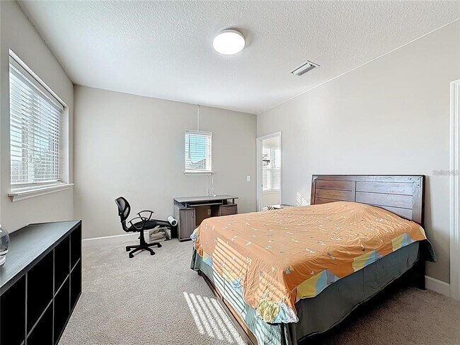 Building Photo - 6006 Anise Dr