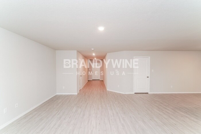 Building Photo - 7002 Winding Draw