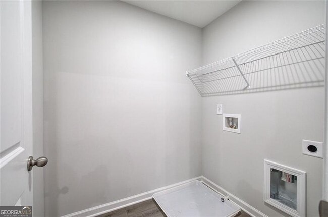 Building Photo - 105 Dellinger Park