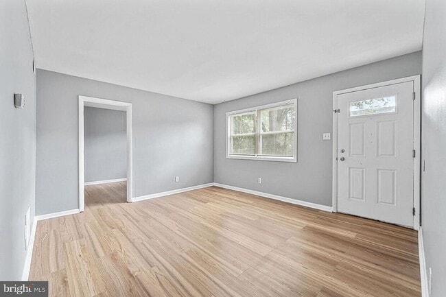 Building Photo - 415 Hamilton Ave