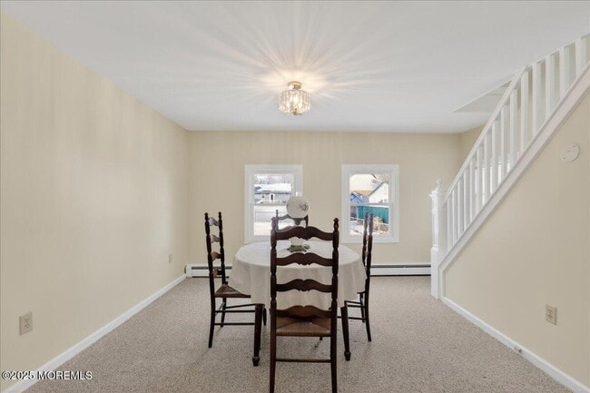 Building Photo - 28 Sedgwick St