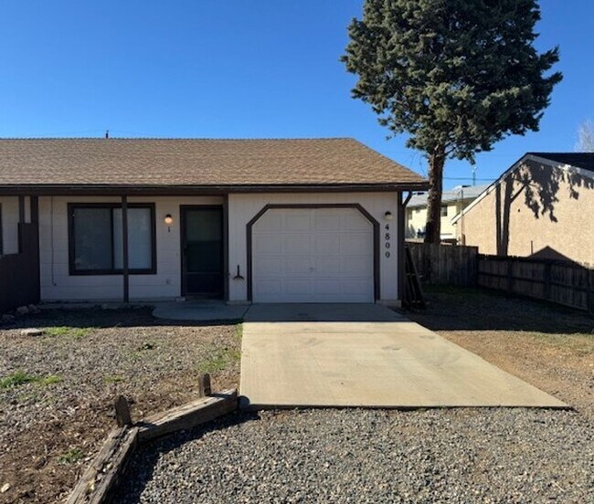 Primary Photo - 4800 N Arnold Dr