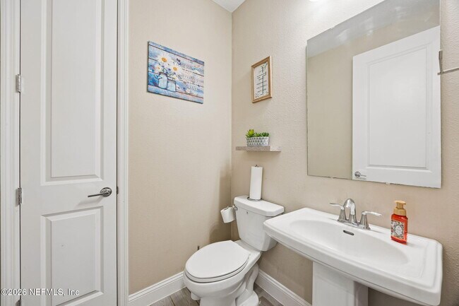 Building Photo - 118 Sadler Ct
