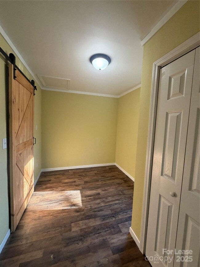 Building Photo - 31 Carolina Ave