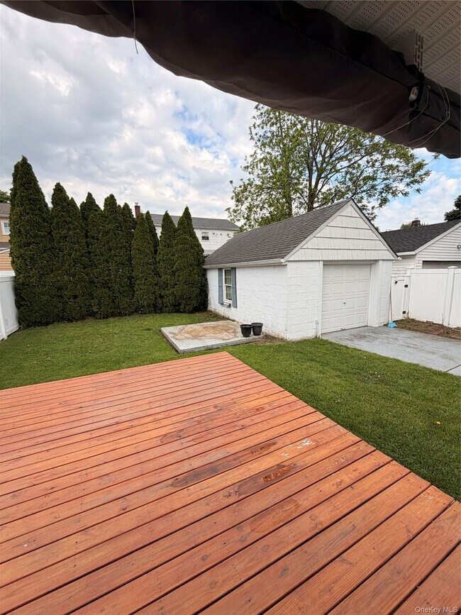 Building Photo - 7 Foran Pl