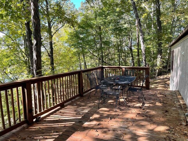 Building Photo - Lake Access Home For Rent Near Blue Creek Boat Ramp in Dover TN!