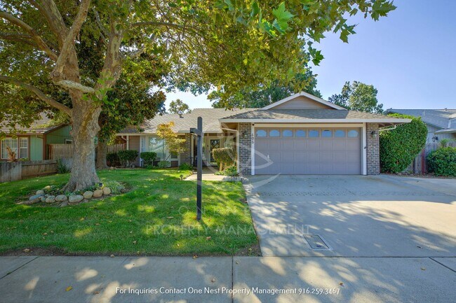 Primary Photo - Updated 3 Bedroom 2 Bathroom Home in Wheat...