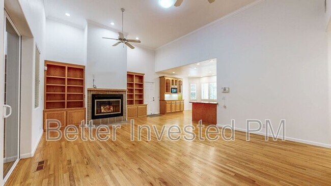 Building Photo - 106 Lafayette Dr