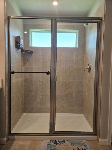 MasterBathView3 - 26030 Fantasy Sky Ln