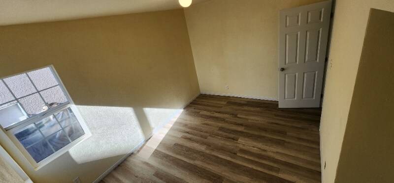 Building Photo - 408 W Laurel St