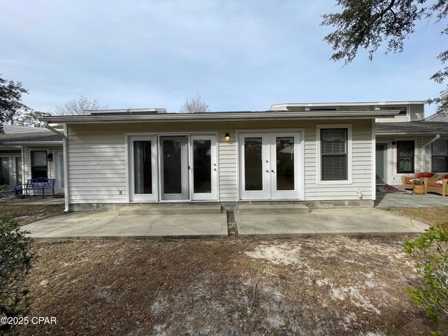 Building Photo - 2026 Baker Ct
