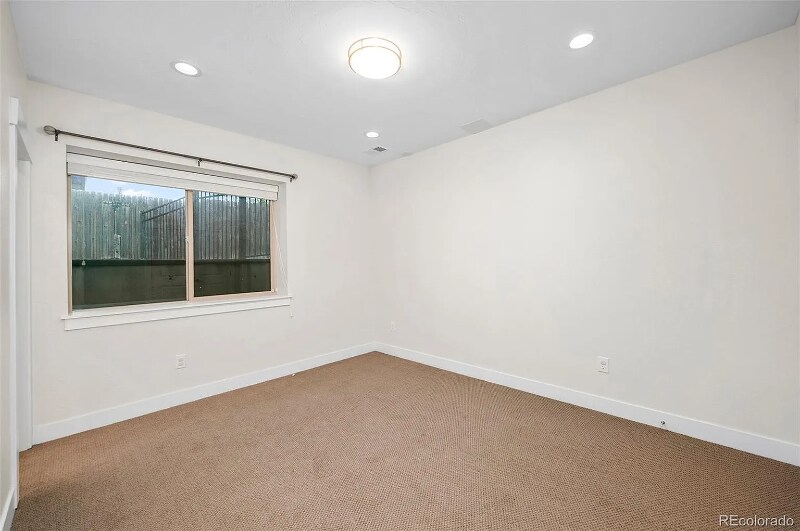 Building Photo - 5372 W 68th Ave
