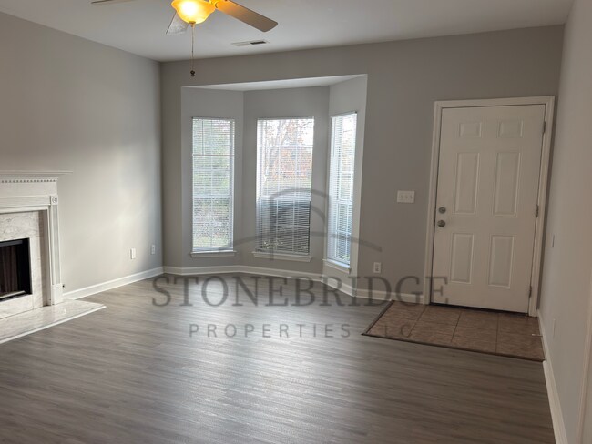 Primary Photo - 2 bed, 2 bath townhome in Alabaster