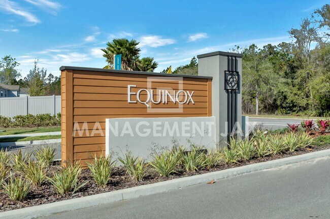 Building Photo - 8306 Zenith Cir