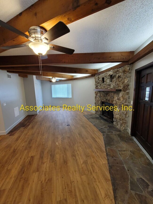 Building Photo - 9281 SW 109th Run