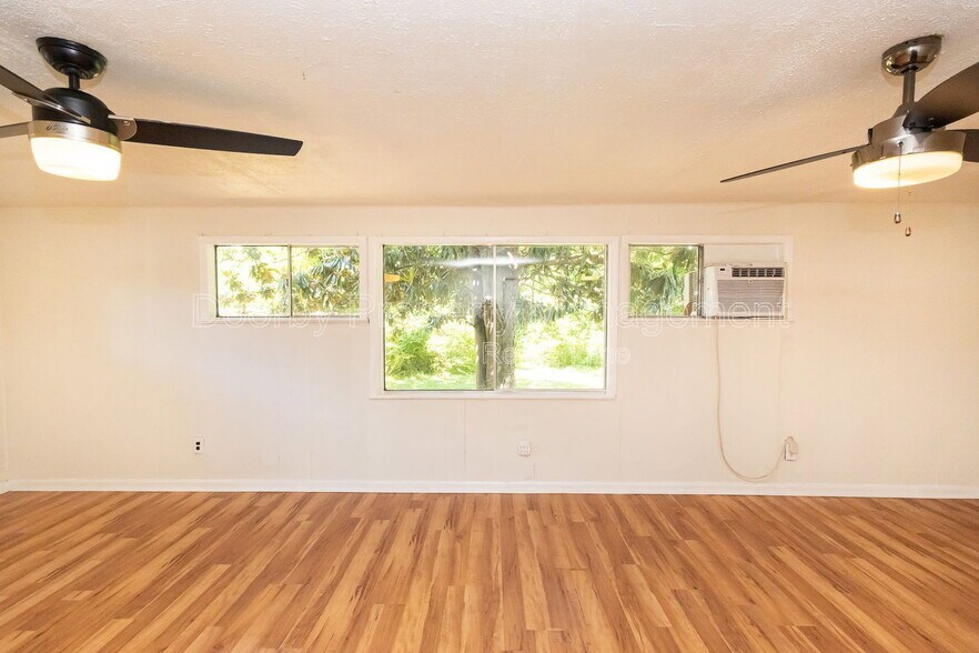 Building Photo - 5270 Rotary Dr