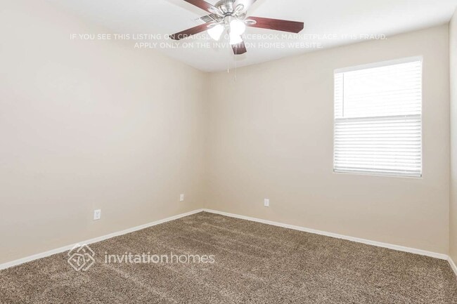 Building Photo - 11855 W Monte Vista Rd