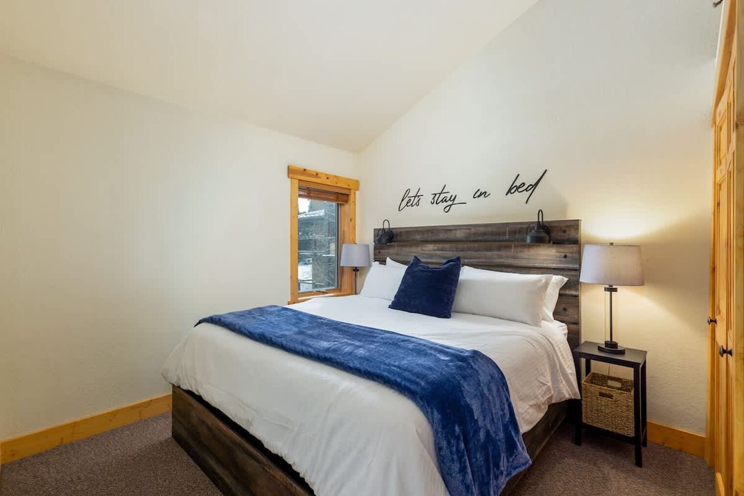 Building Photo - 500-504 4 O'Clock Rd